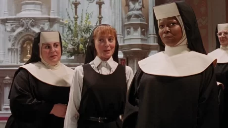 Sister Act stasera in tv, torna in prima serata: che fine hanno fatto gli attori del cult del 1993?